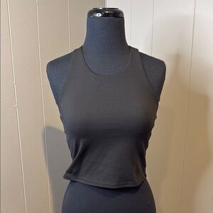 B5 DSG Women’s Large Cropped Essential Black Tank Top with Chest Support